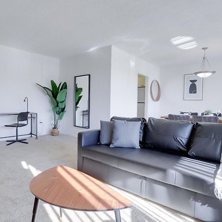 Spacious 2 Bedrooms Apt @Crystal City With Gym Arlington Bagian luar foto