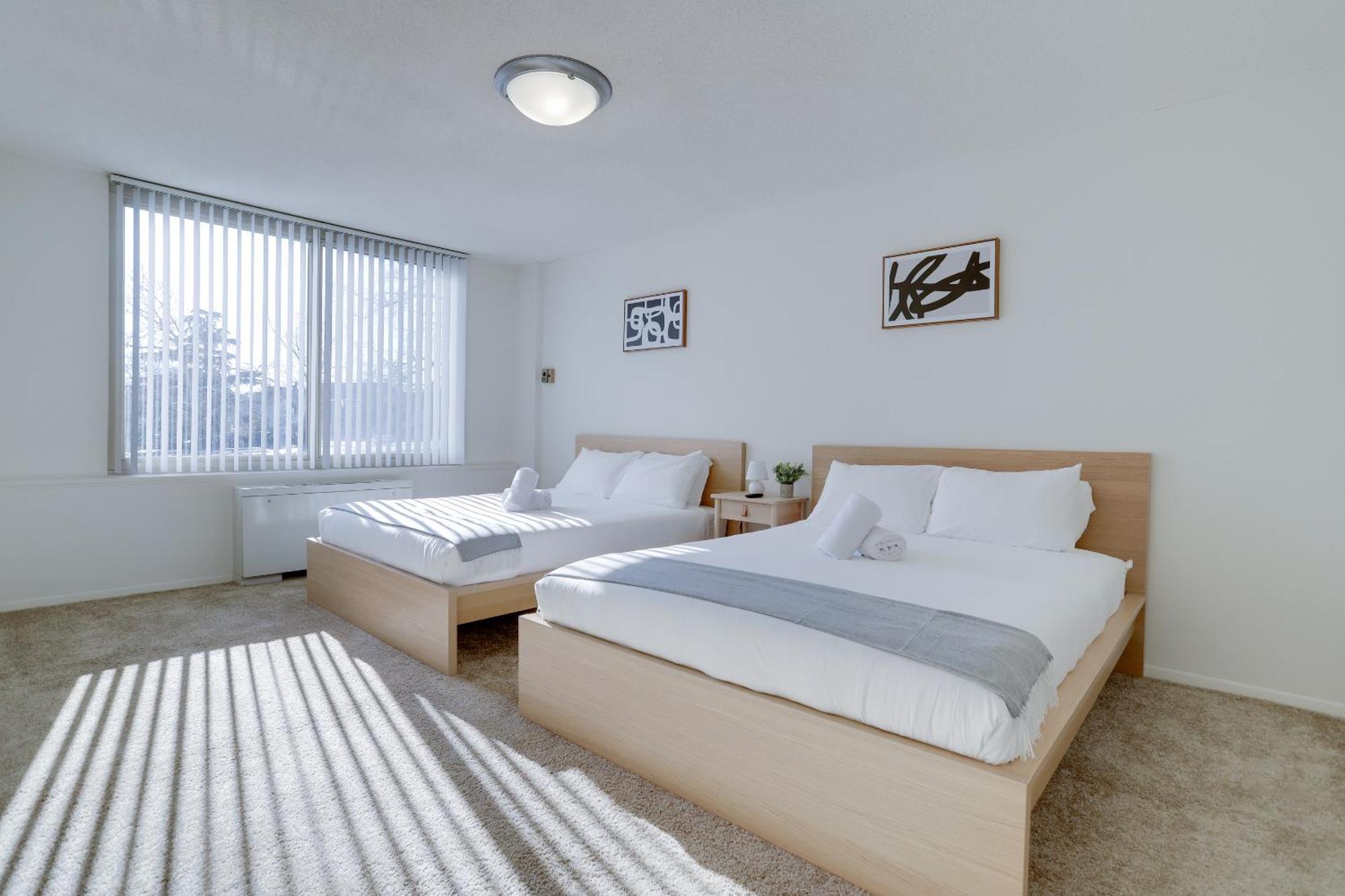 Spacious 2 Bedrooms Apt @Crystal City With Gym Arlington Bagian luar foto